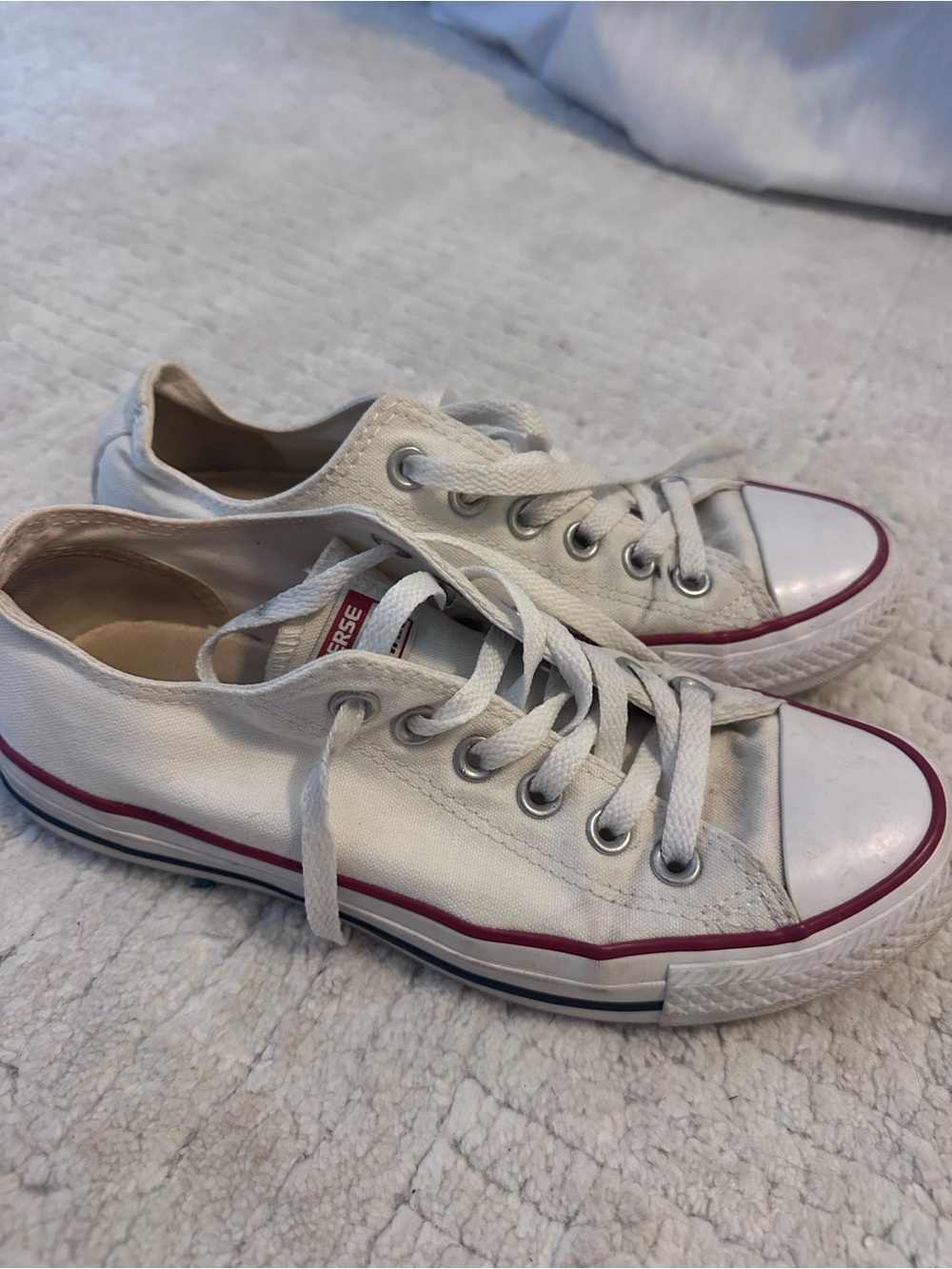 Converse Low Top Sneakers White with Pink Stripe